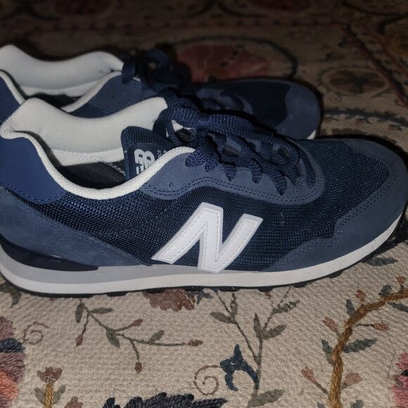 New balance navy blue like new - Picture 1 of 5